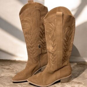 Dolce Vita Tan Heeled Boots
